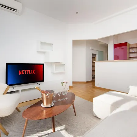 Superbe - Proche Du Centre-ville - El דירה *