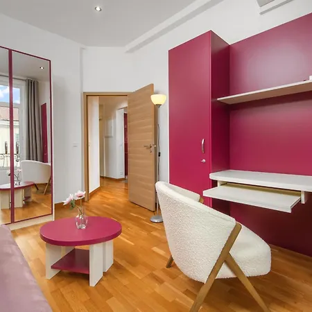 Superbe - Proche Du Centre-ville - El *