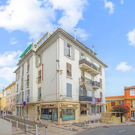 Superbe - Proche Du Centre-ville - El דירה בוסוליי